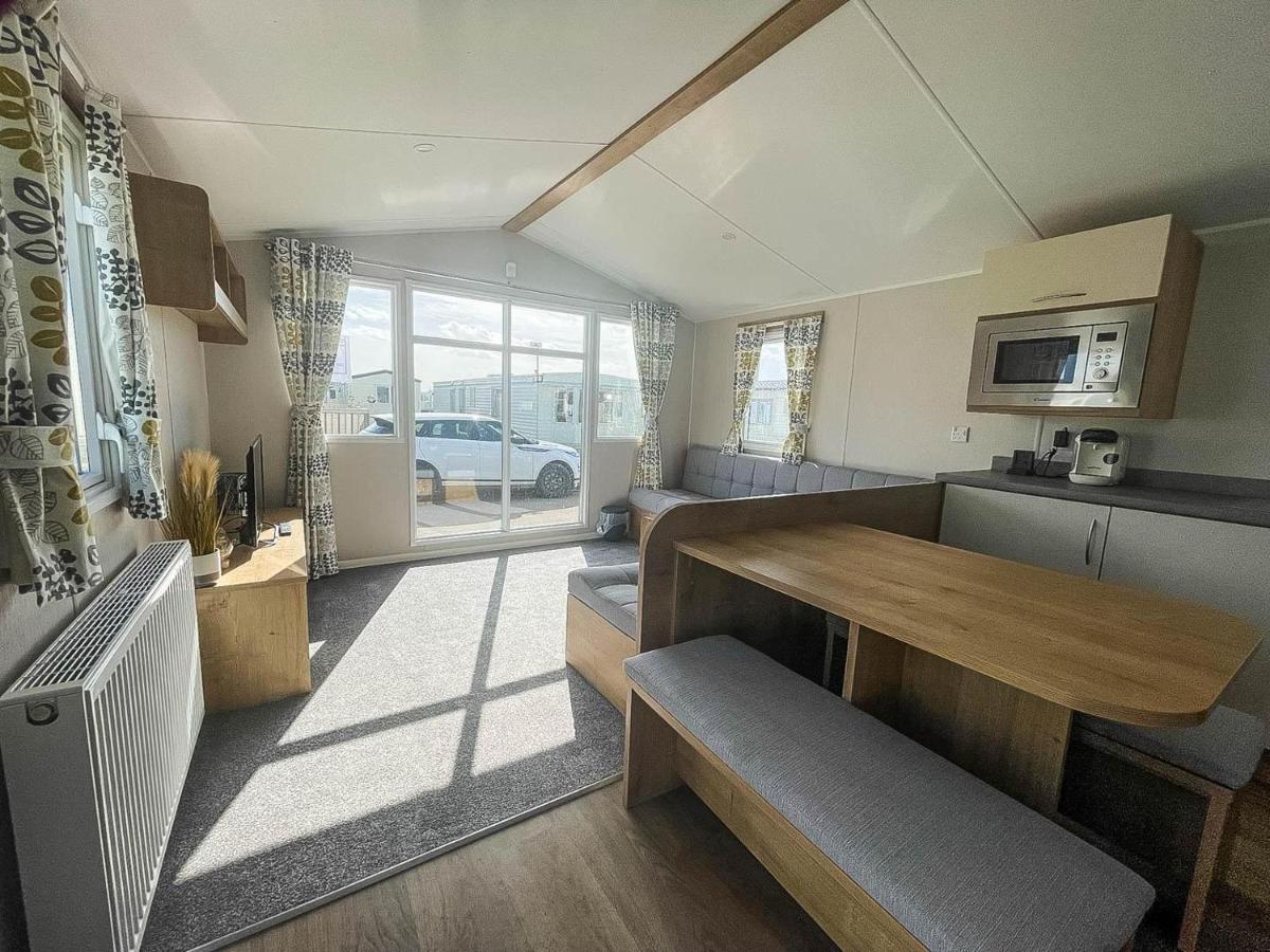 فندق Lovely 8 Berth Caravan For Hire At Barmston Beach Holiday Park Ref 62002O Lund المظهر الخارجي الصورة