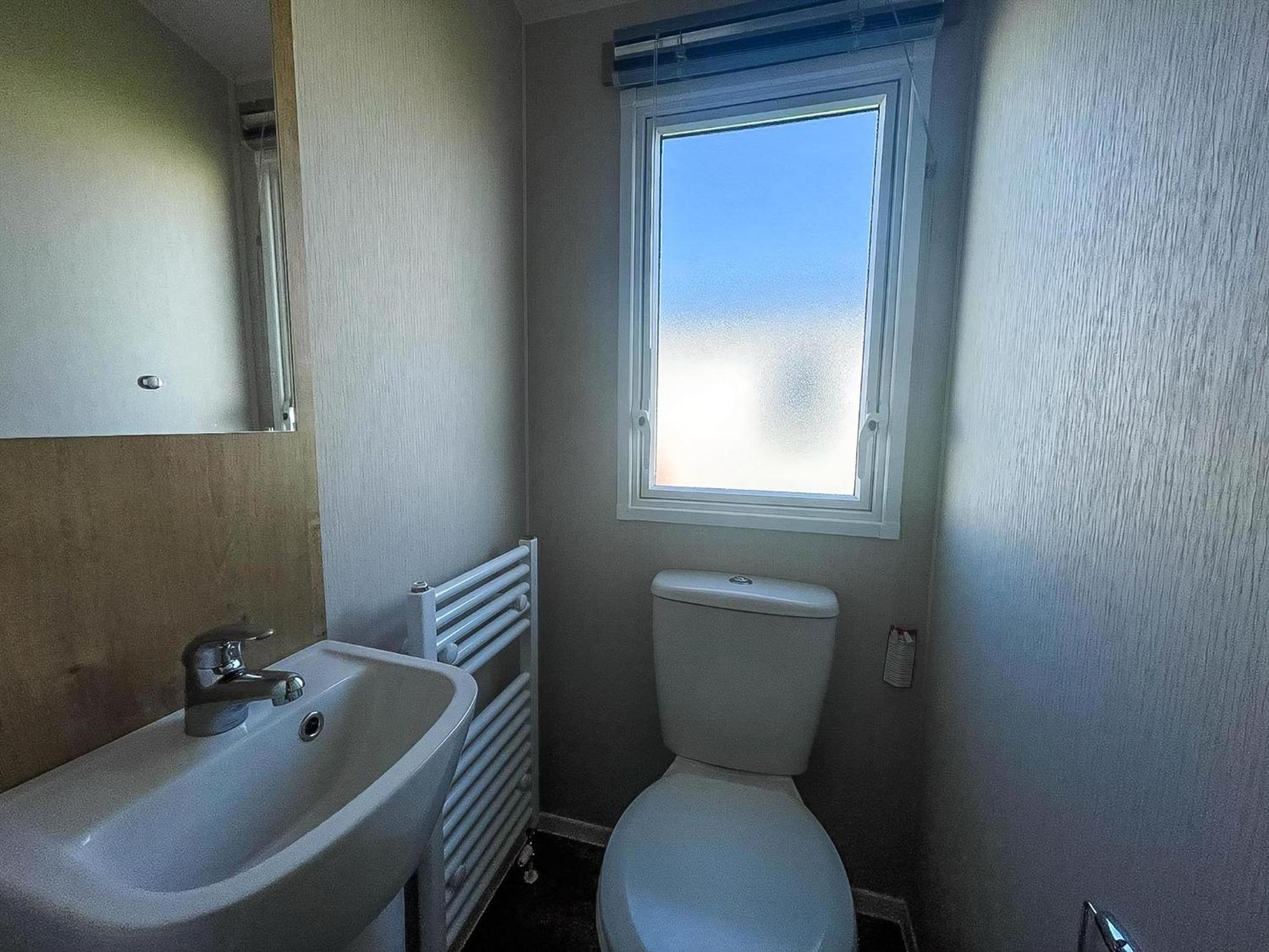 فندق Lovely 8 Berth Caravan For Hire At Barmston Beach Holiday Park Ref 62002O Lund المظهر الخارجي الصورة